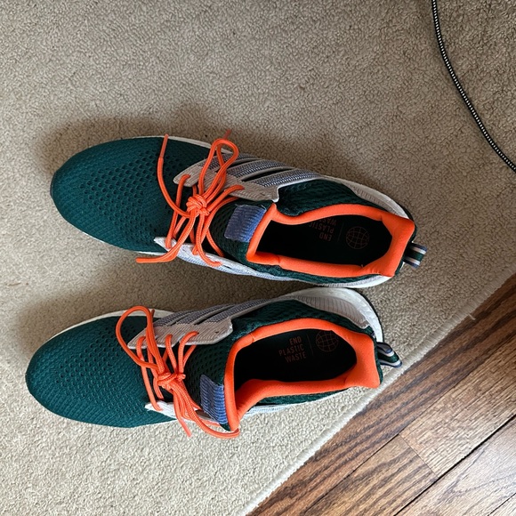 Adidas Ultraboost 1.0 - Picture 2 of 4